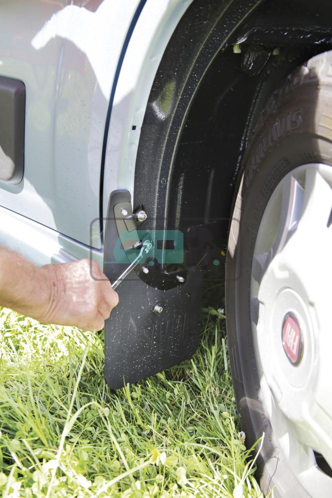 Fiamma Mud Flap Front 06606-01-