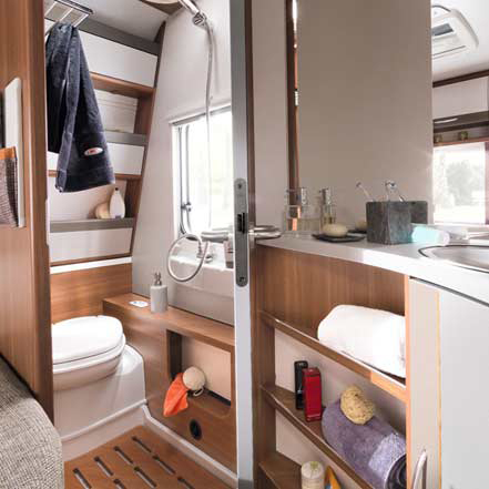 lmc vivo 2016 caravan nieuw badkamer lmc vivo 2016 caravan nieuw badkamer